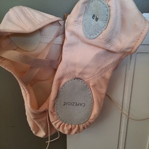 Ballet shoes